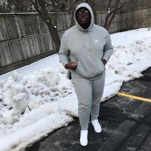 Meet your Posher, Devin